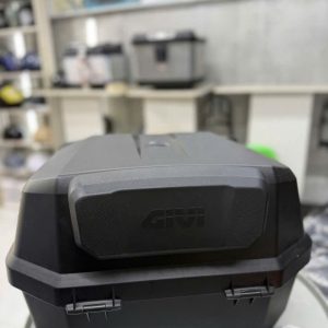 Thùng Givi B42 Adv Đen Có Tựa Lưng 42l